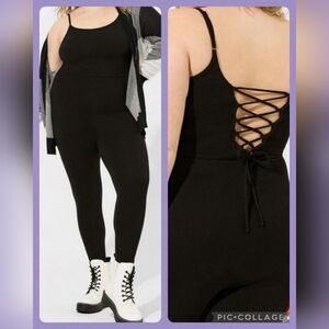 🆕️🐈‍⬛ BLACK CATSUIT WITH LACE UP BACK- CROPPED🐈‍⬛